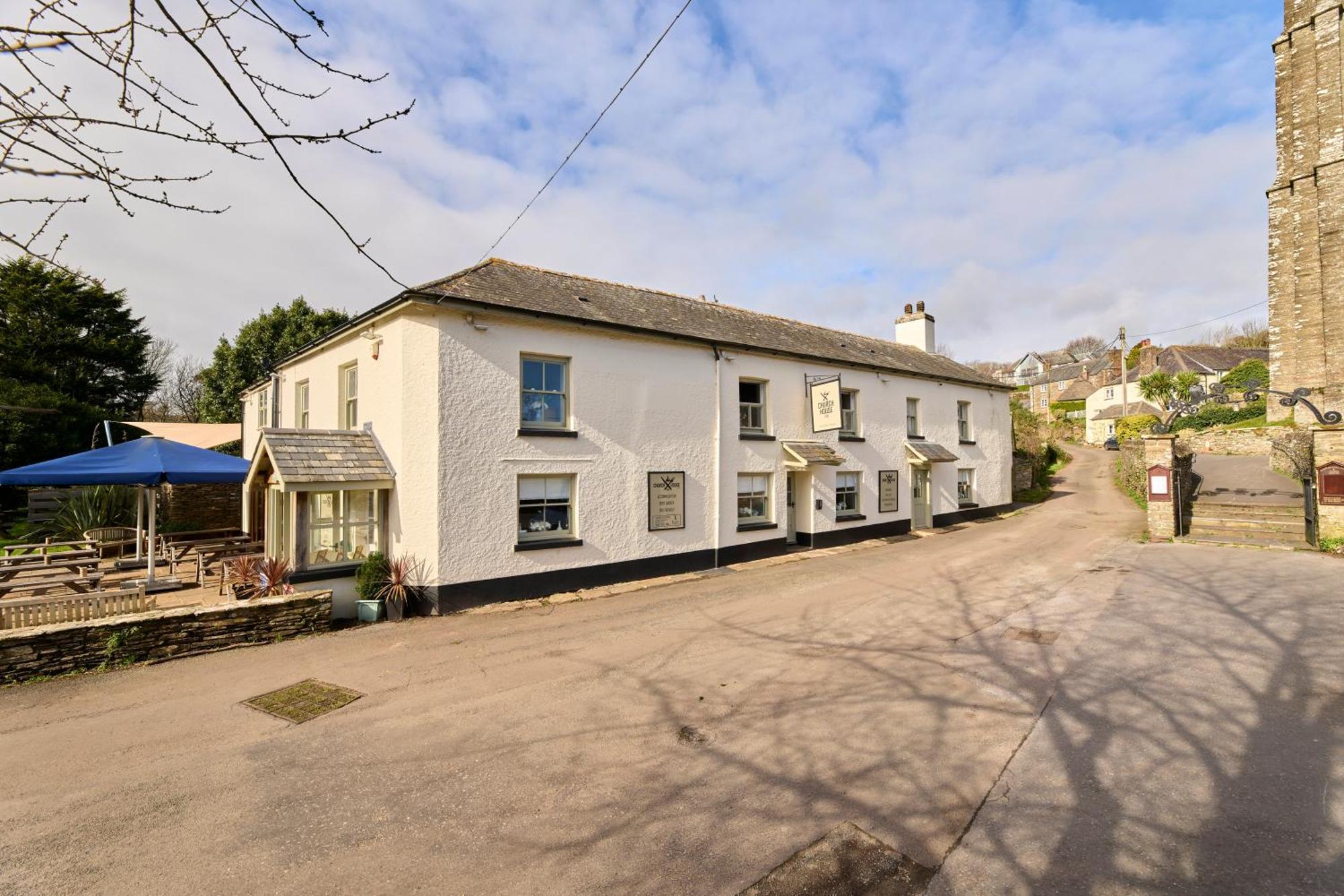 كينغسبريدج Church House Inn, Stokenham المظهر الخارجي الصورة